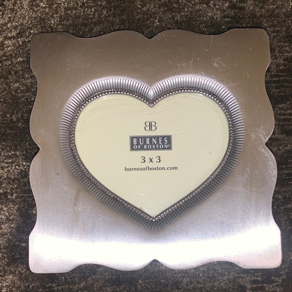 Burnes of Boston Elegant Silver Heart Frame